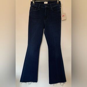 Lil MOTHER The Weekender Fray Flare Jeans in Chip on My Shoulder Size 27 Petite